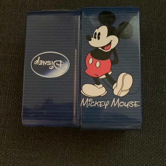 Men’s Mickey Watch - Picture 6 of 7